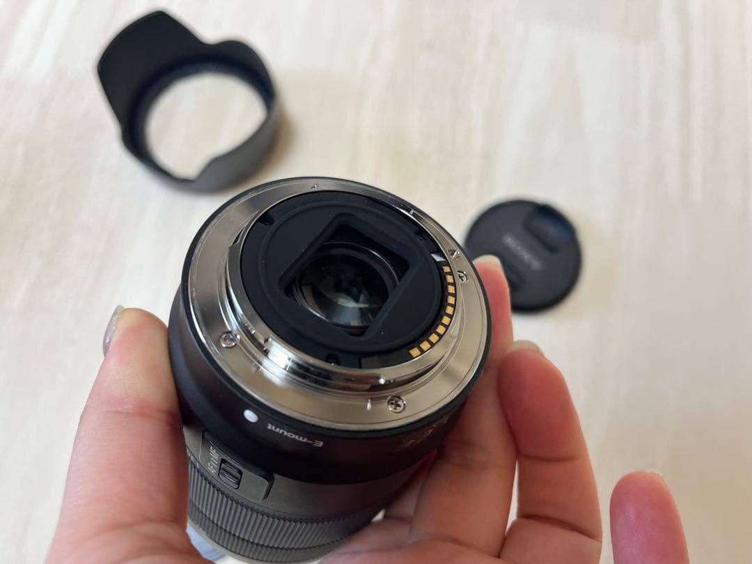 レンズ(ズーム) Sony E 18-135mm