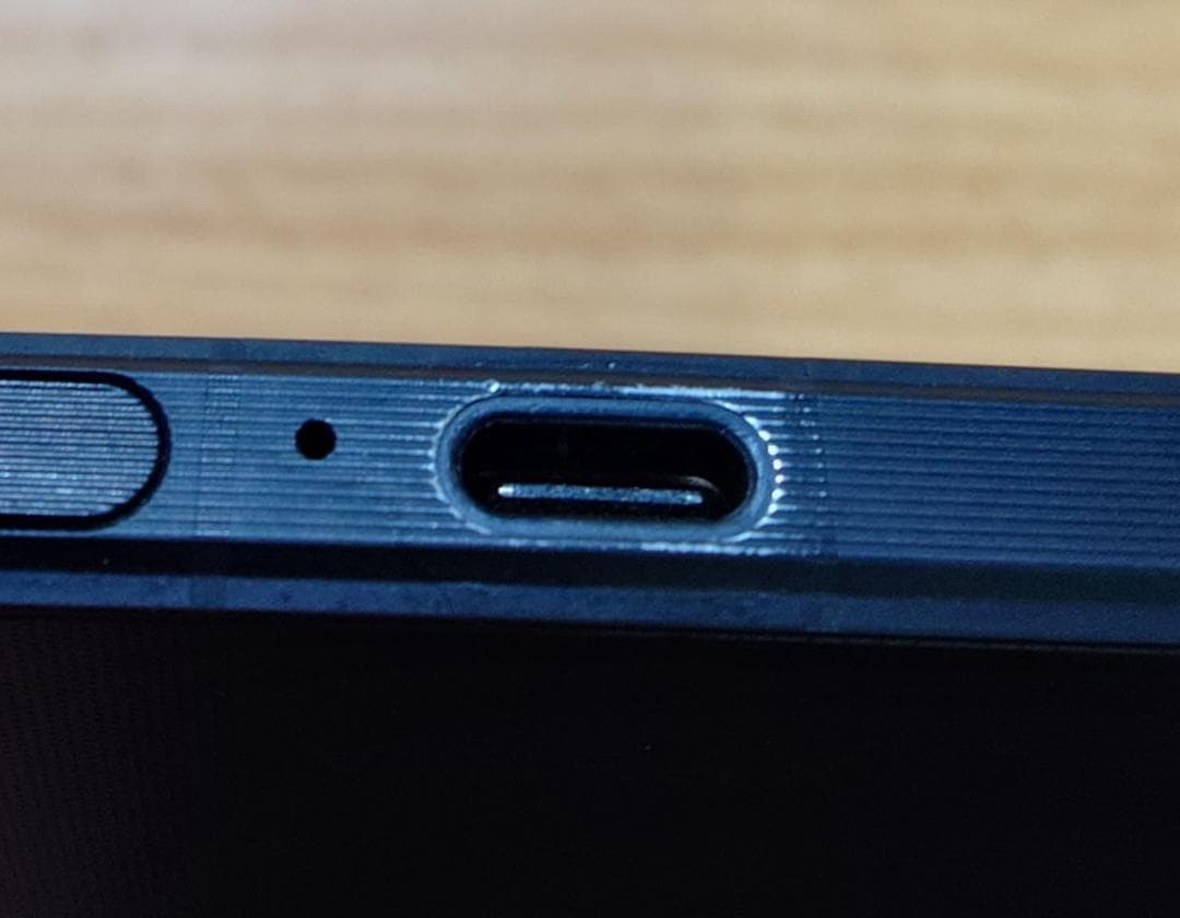 SONY XPERIA 1Ⅵ XQ-EC44 simフリー 本体 画面にひびあり