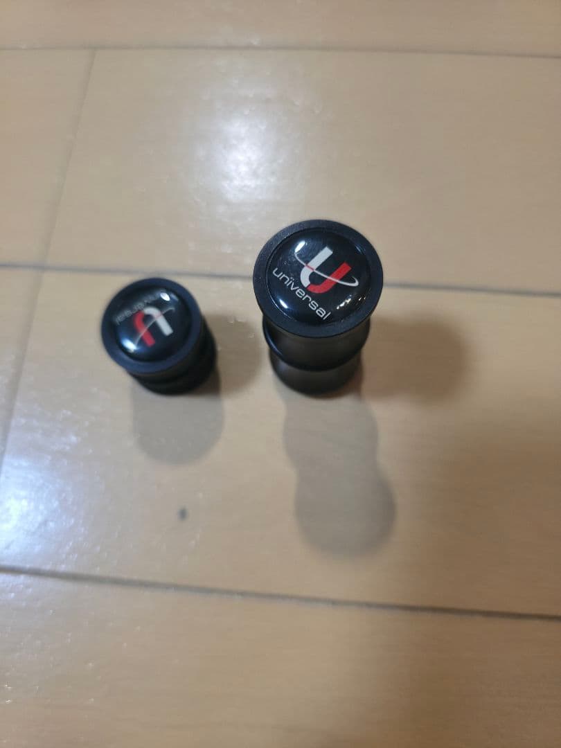 【SALE】UNIVERSAL ビリヤードブレイクキュー　カーボンシャフト