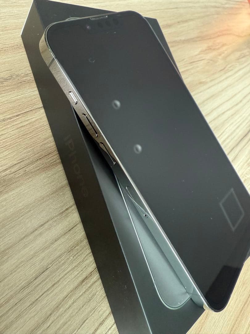 携帯電話本体 iPhone13pro 1TB