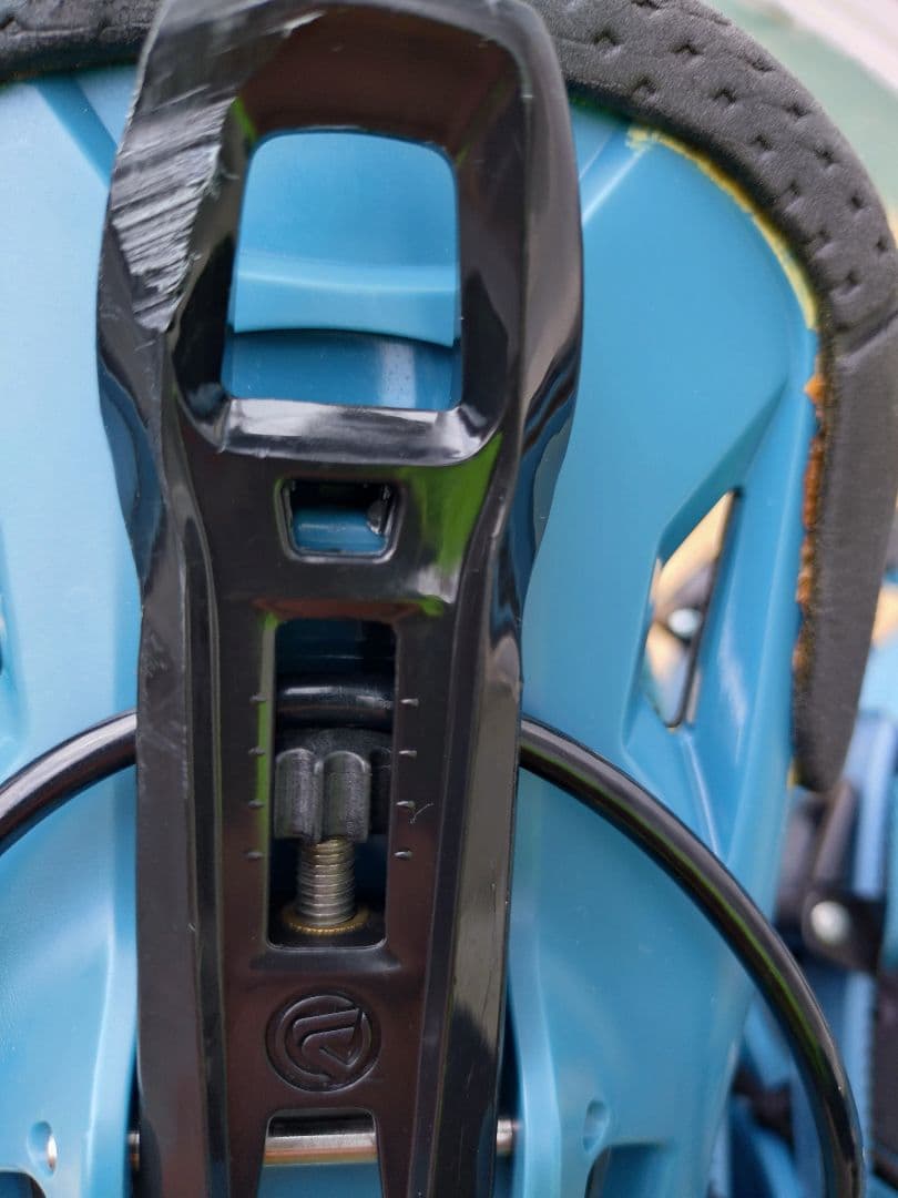 FLOW スノーボードビンディング ブルー