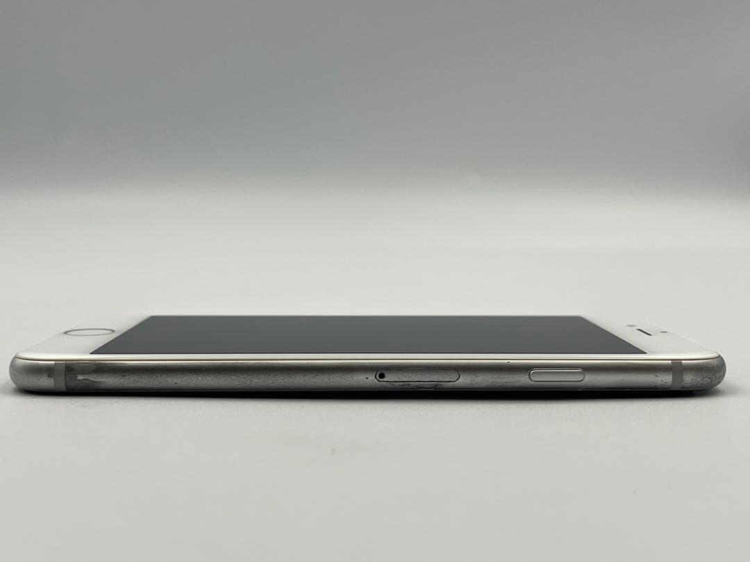Apple iPhone 8 A1906 64GB シルバー