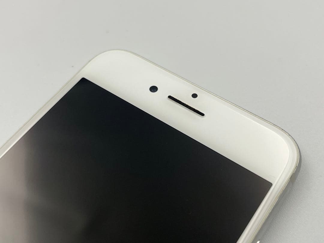 Apple iPhone 8 A1906 64GB シルバー