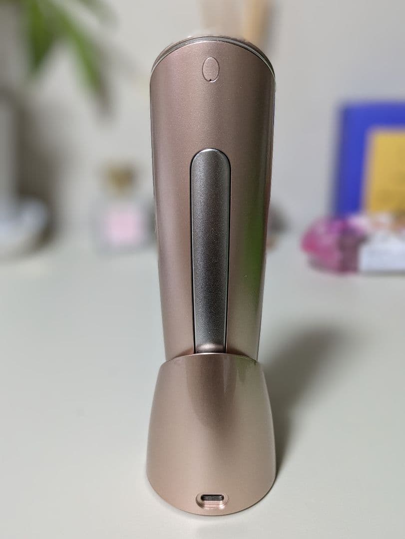 YAMAN フォトプラスシャイニー　ヤーマン　美顔器 　M18-YL