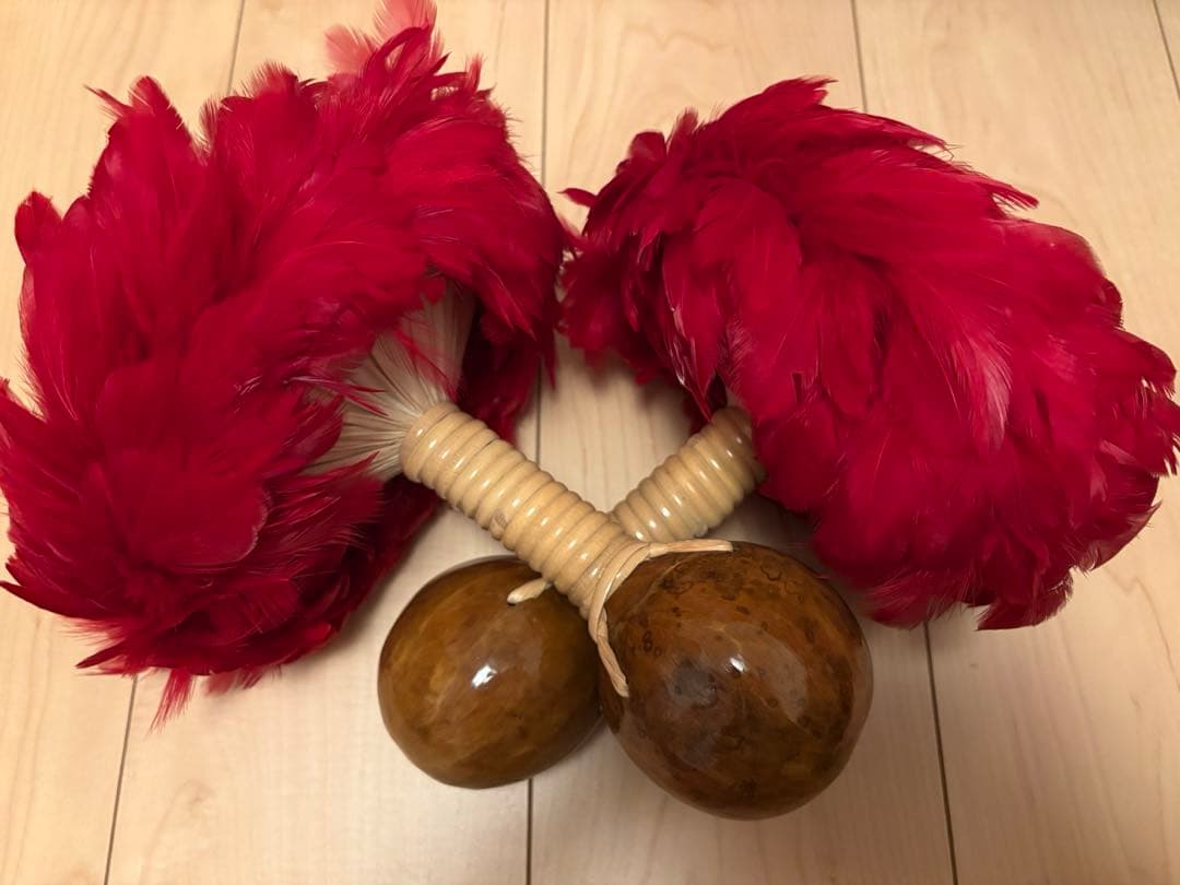 ウリウリ　着脱不可　2個セット　小さめ　赤ウリウリ　フラダンス