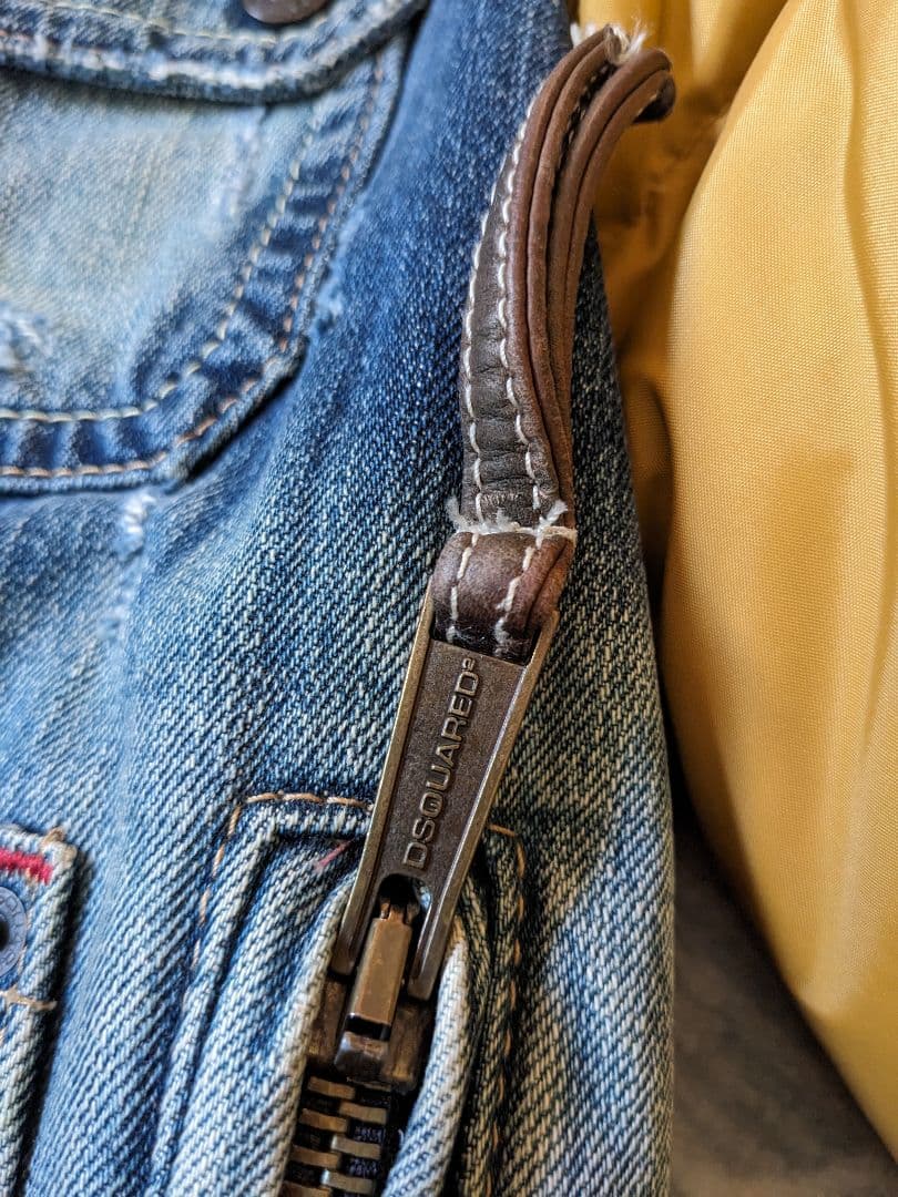 DSQUARED/ディースクエアド　size 50 切り替えしダウンブルゾン