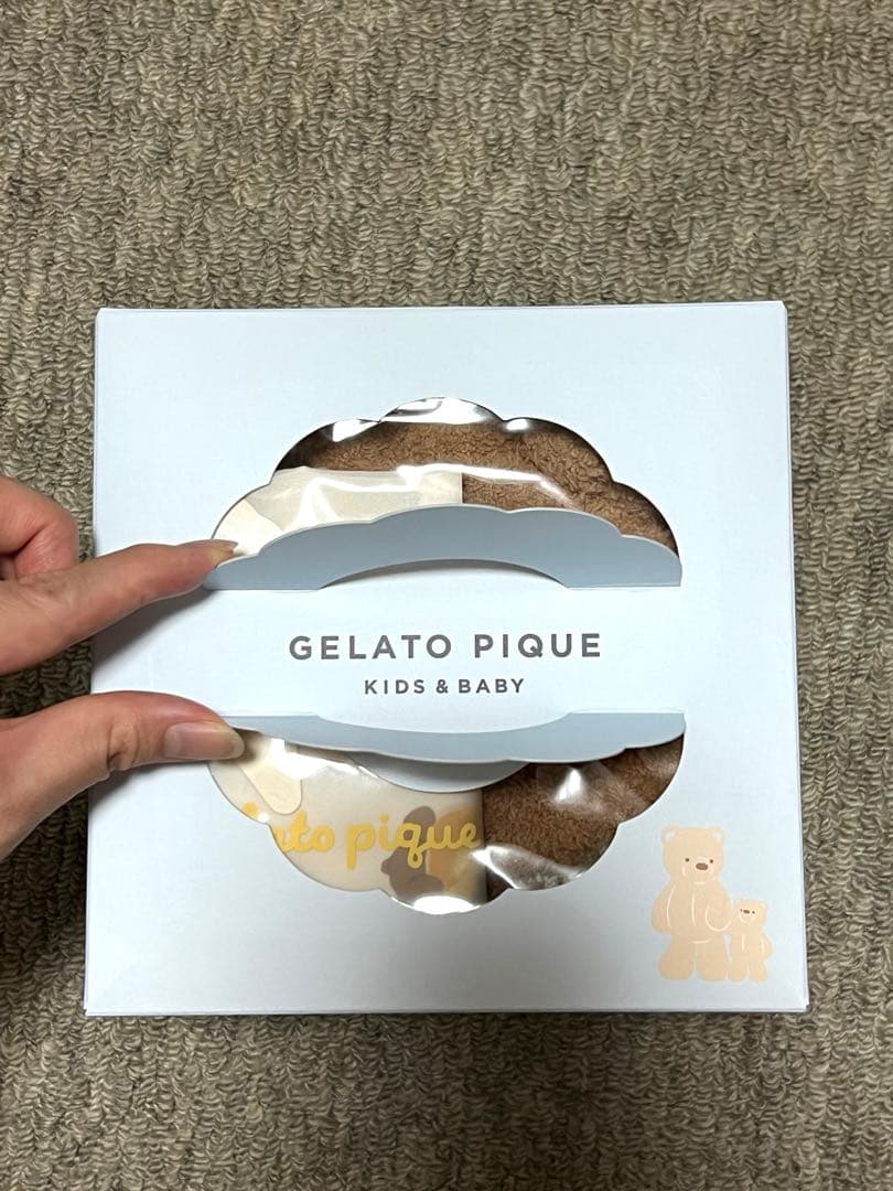 gelato pique ベビモコはちみつベアロンパース／エプロン