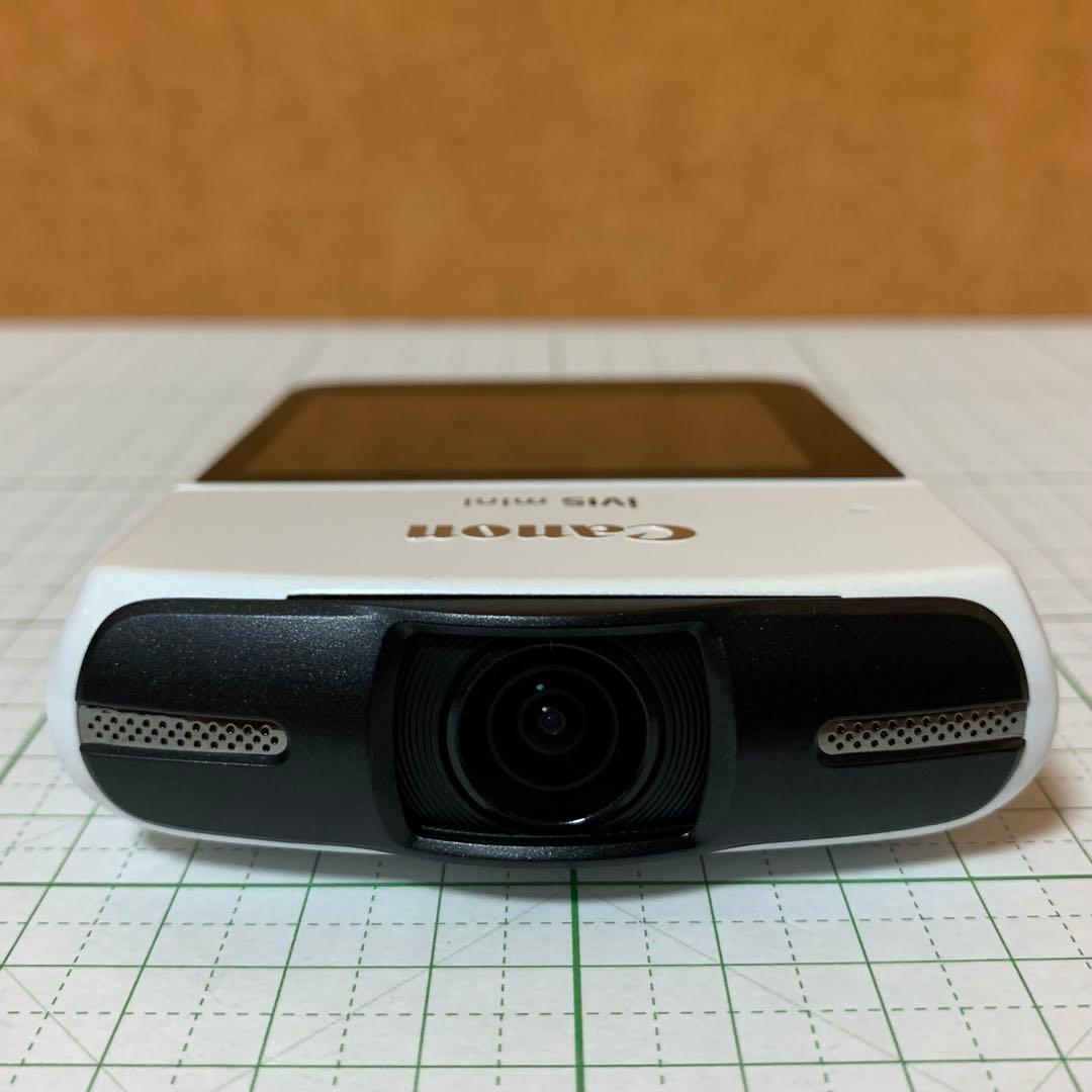 デジタルカメラ Canon iVIS mini 白 おまけマイクロSDカードつき