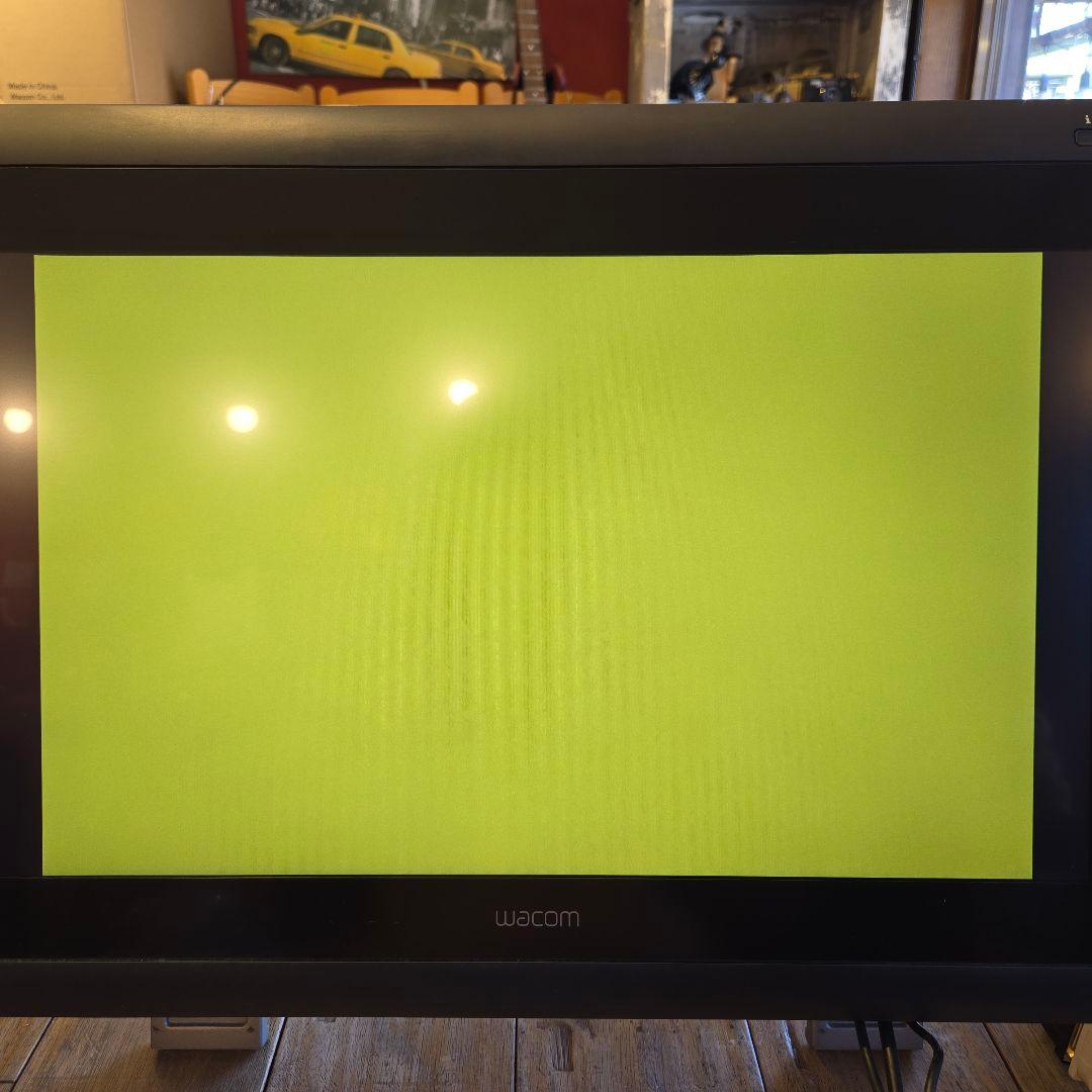【A】Wacom 液晶タブレット Cintiq 22HD DTK-2200
