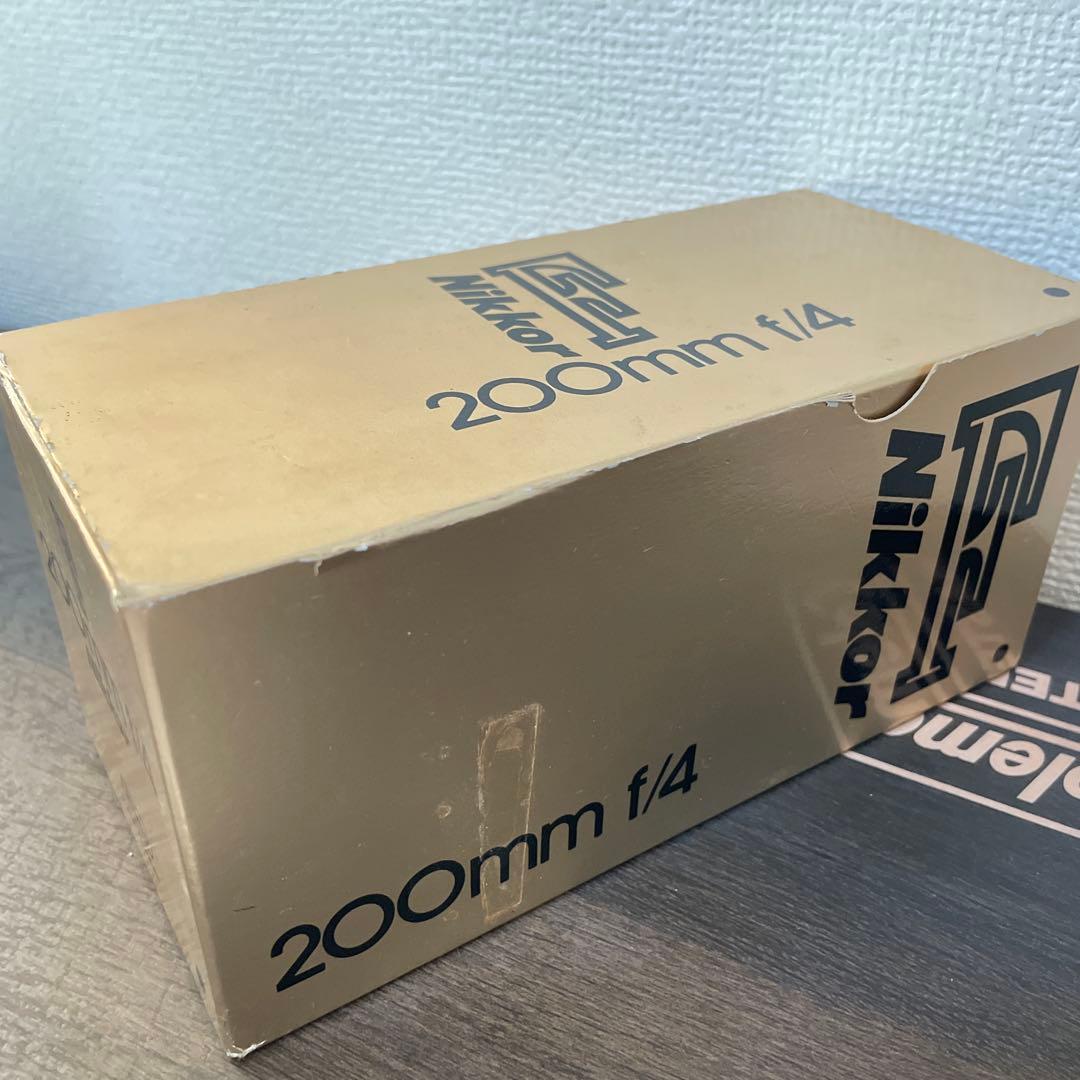 【美品】Nikon 200mm f/4 レンズ　完品箱付