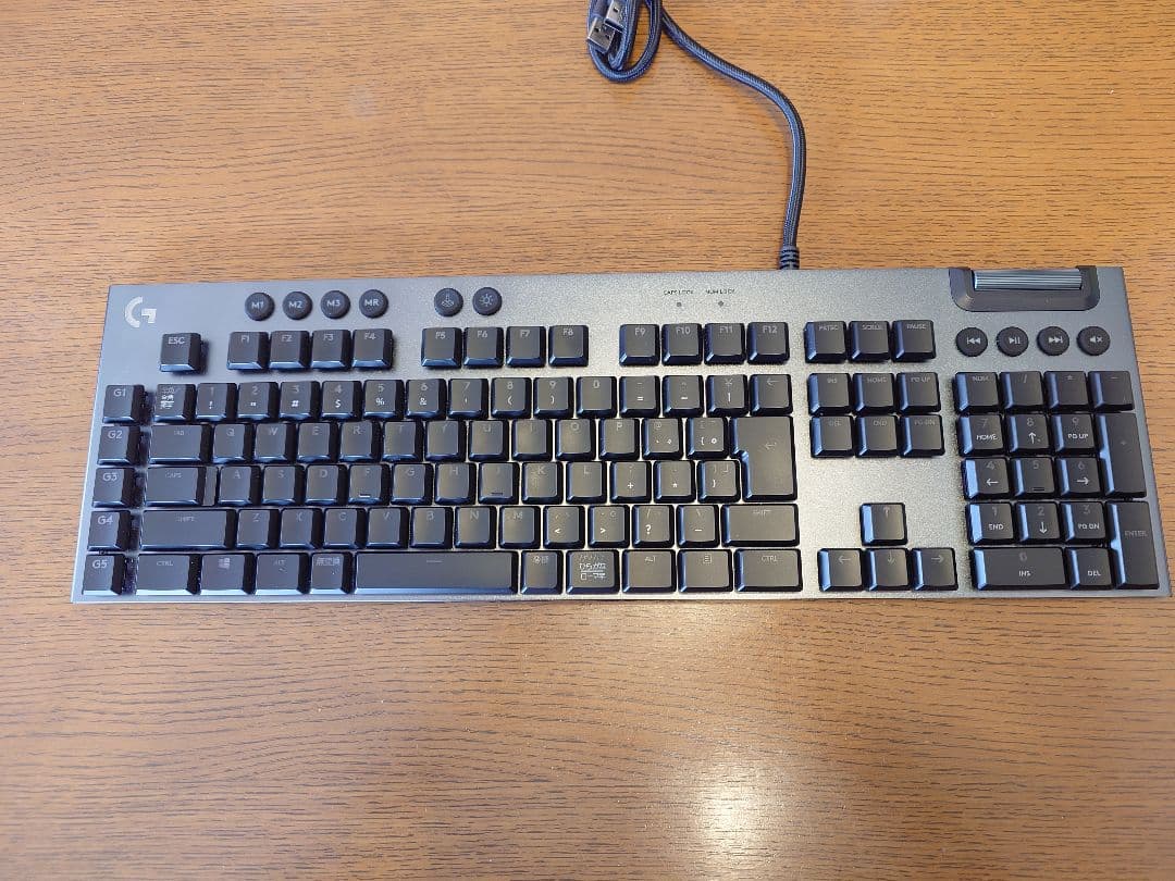 Logitech G813 有線キーボード　美品