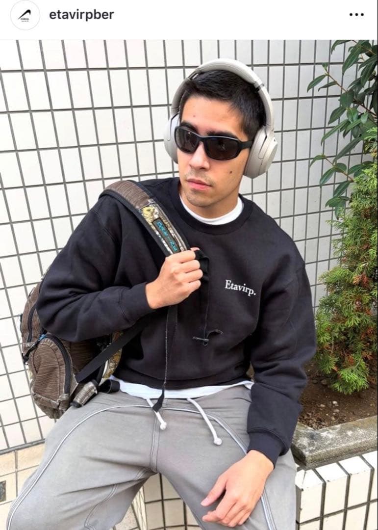 トップス etavirp mini logo crew neck black