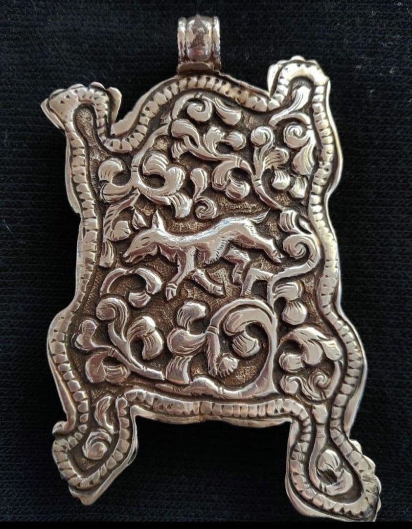 カエル ペンダントヘッド　ヴィンテージ