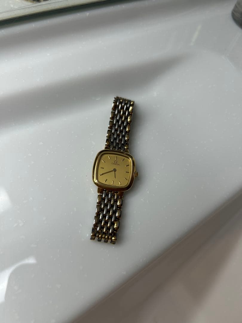 OMEGA オメガDevile クォーツ腕時計 スクエア