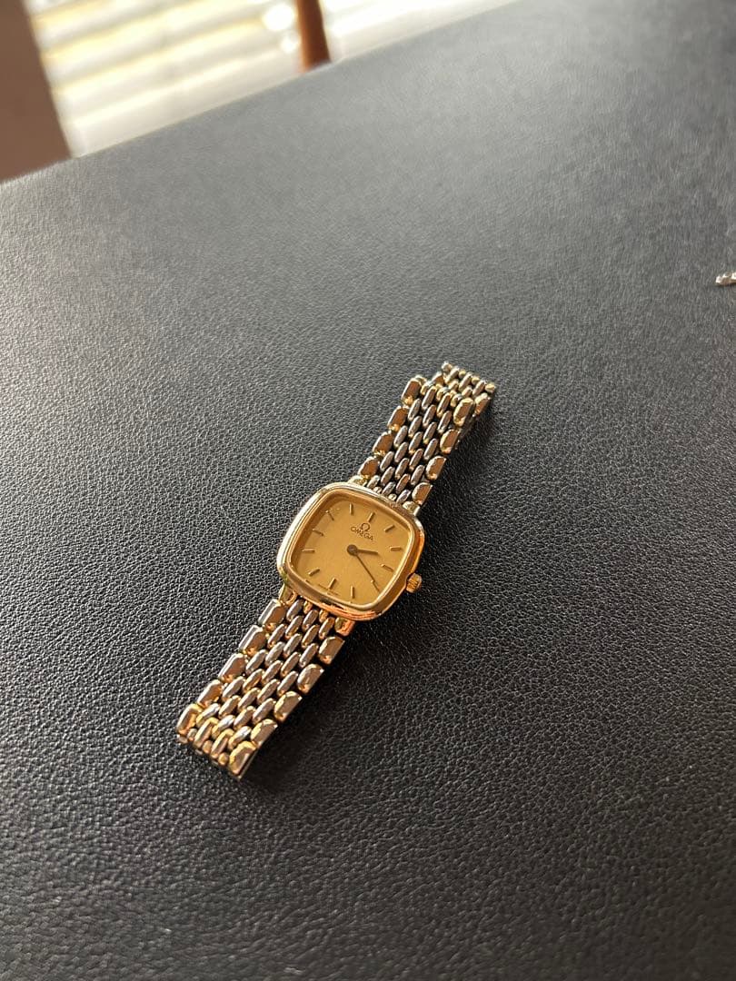 OMEGA オメガDevile クォーツ腕時計 スクエア