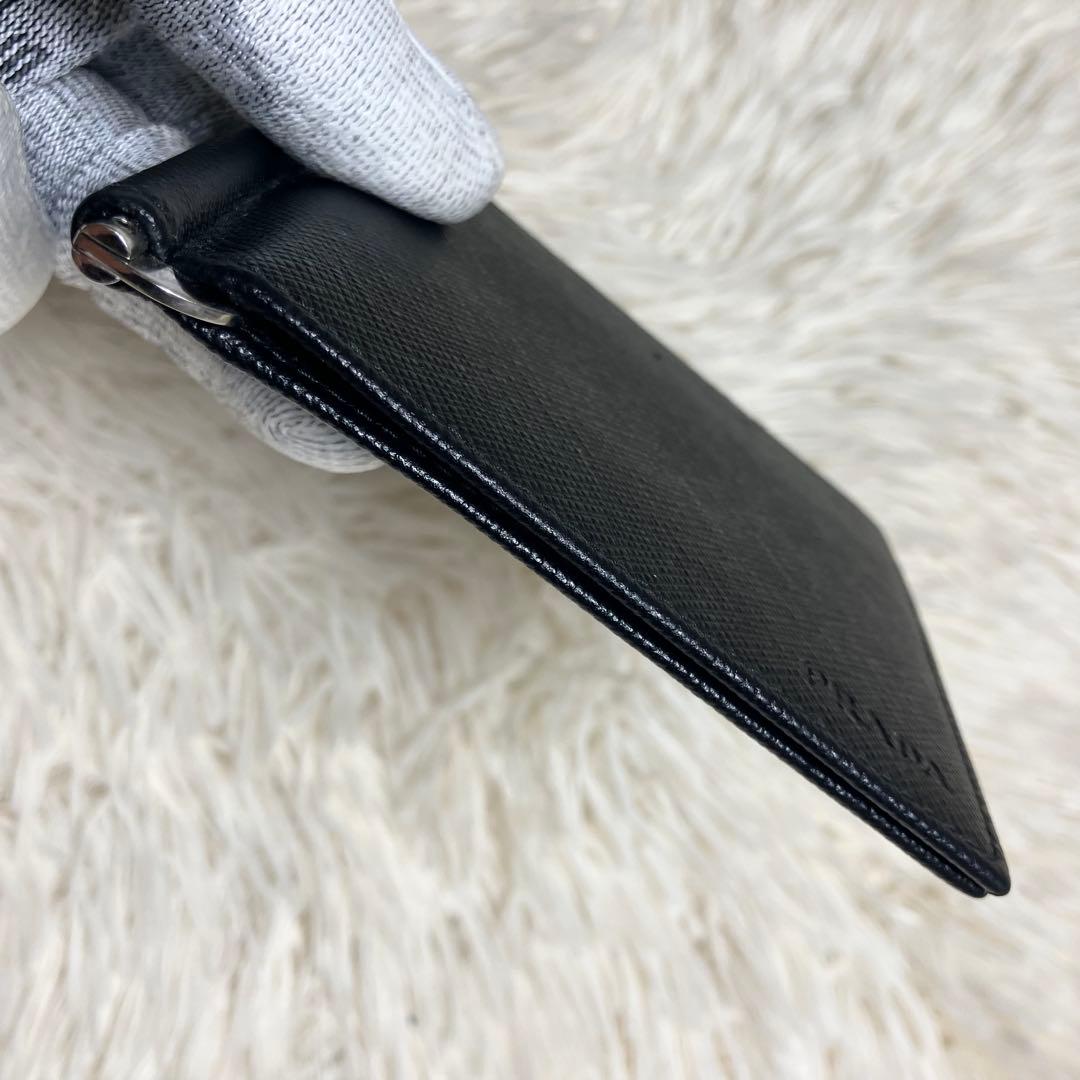 極美品 プラダ サフィアーノ マネークリップ レザーブラック