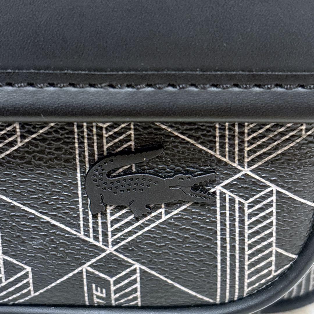 国内完売 希少 美品 LACOSTE モノグラムフラップメッセンジャーバッグ