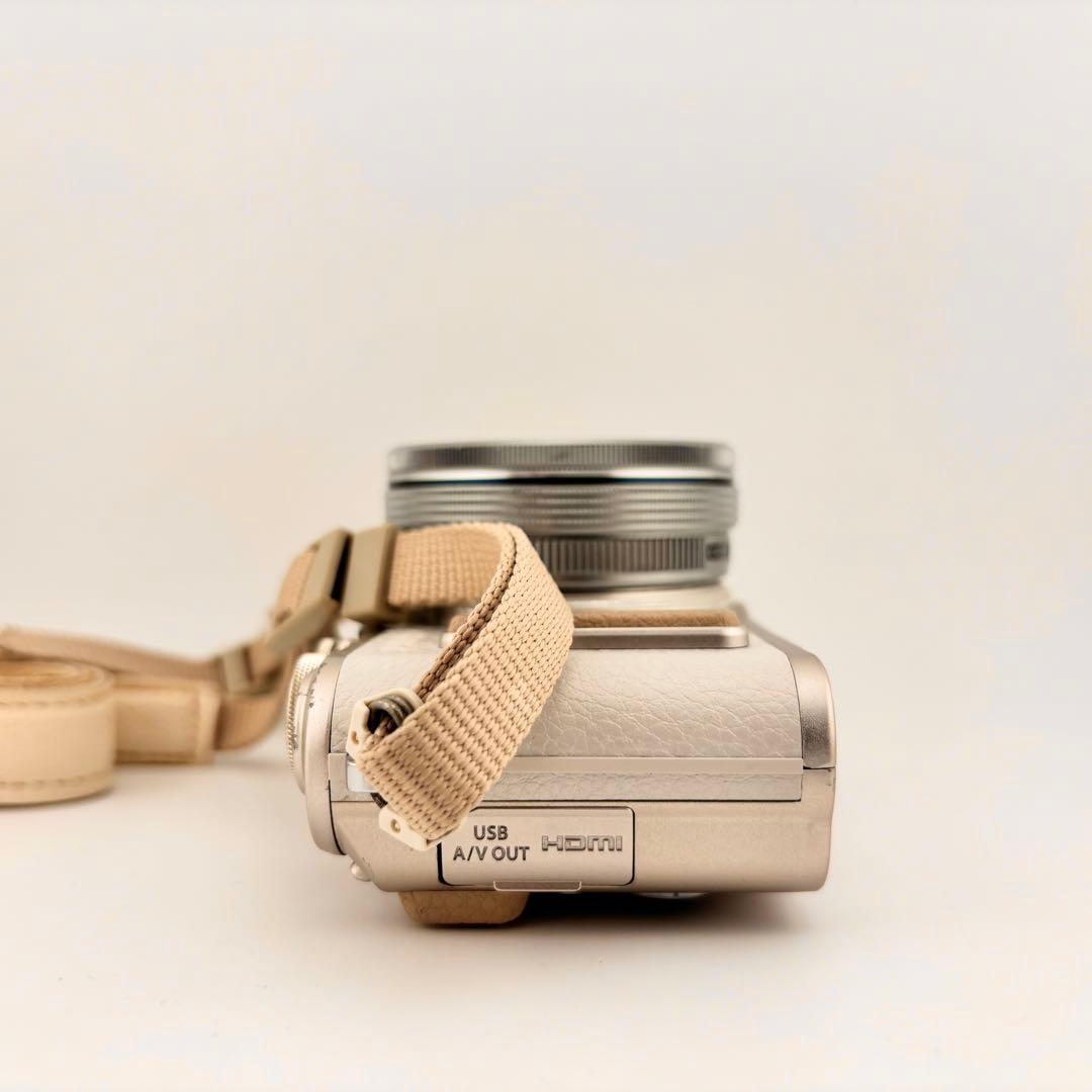 【完動品】OLYMPUS PEN E-PL8 動作保証　オリンパス