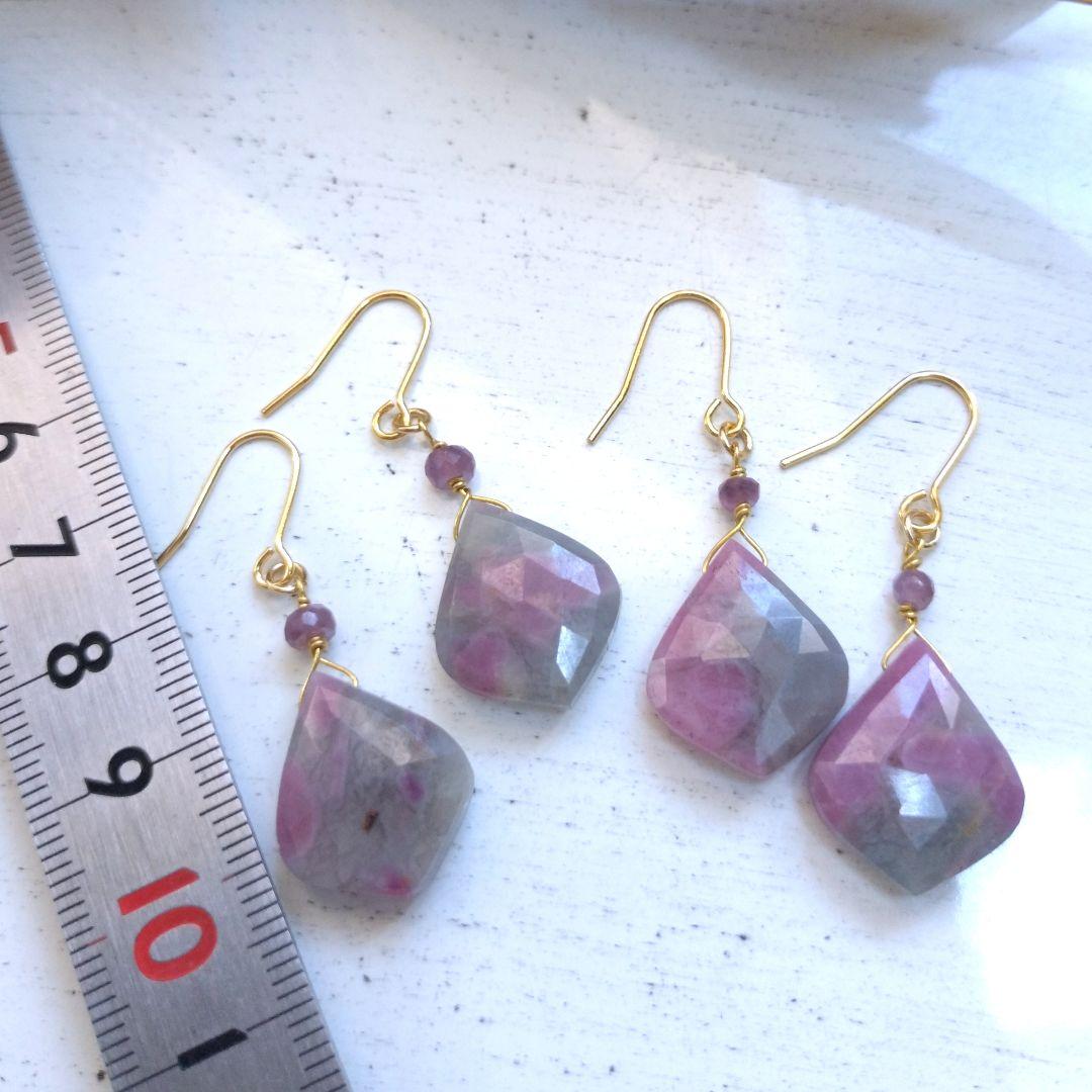 専用【A】ルビーインフェルドスパーとスタールビーのピアス