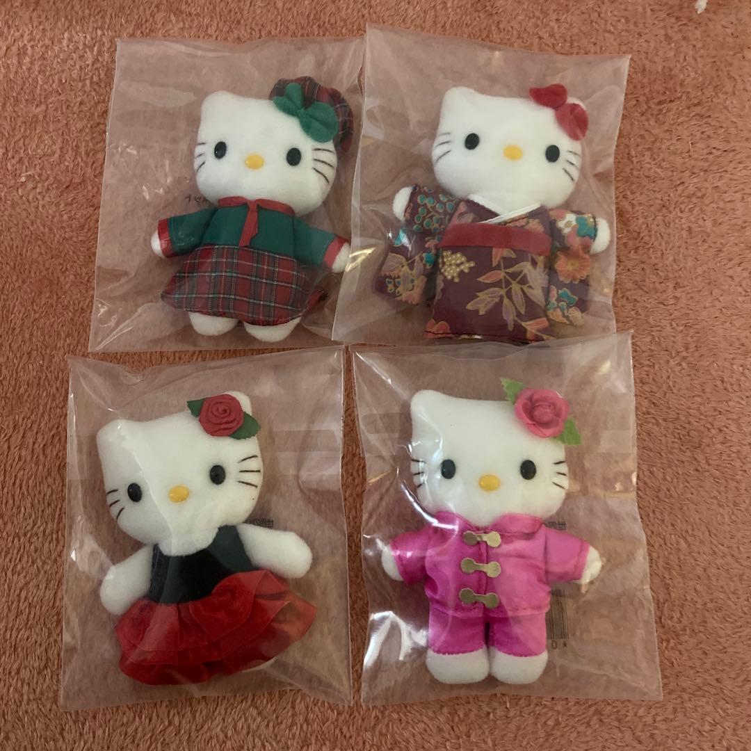 世界のハローキティマグネット 4体セット