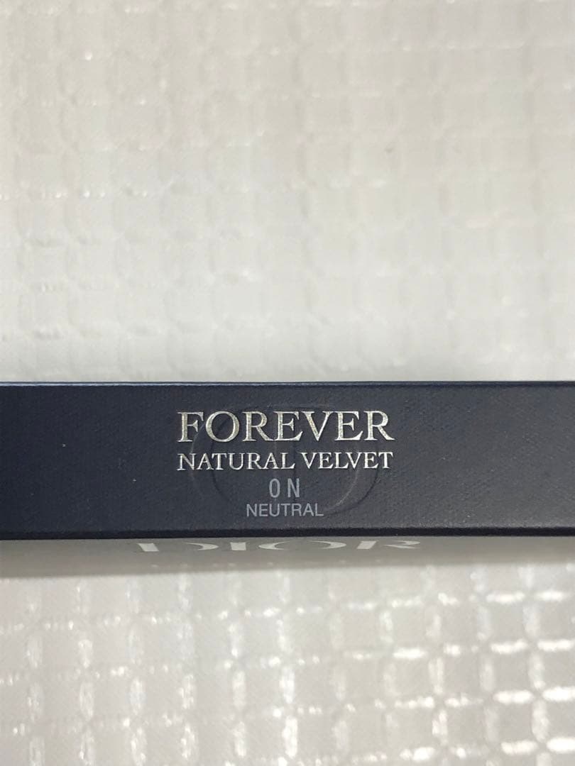 新品　Dior パウダーファンデーション FOREVER ケース付き 百貨店購入