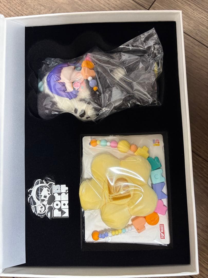 正規品保証　POP MART アートコレクション従業員15周年