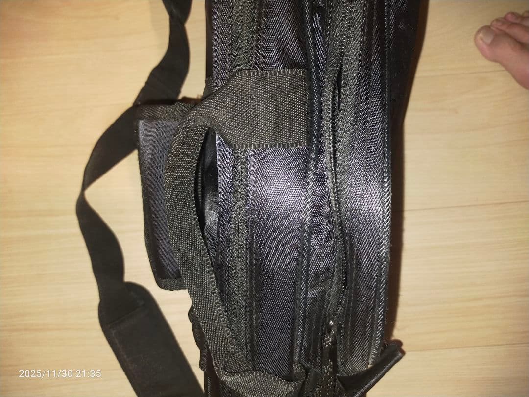 YAMAHAサイレントギター　SLG-100S　スタンド付