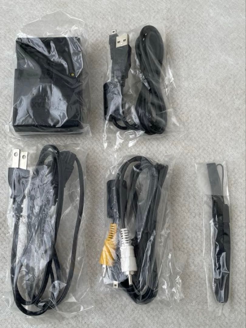 【新品】PENTAX Optio RZ18 ブラック