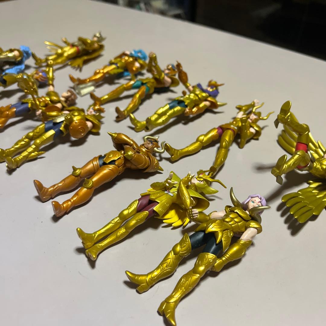 聖闘士星矢 黄金戦士12星座＋黄金聖衣の星矢