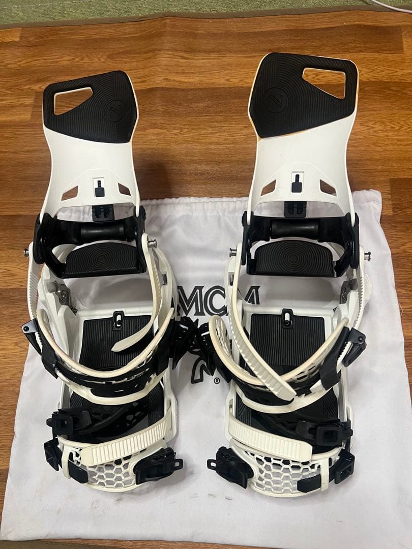 ナイデッカー SUPERMATIC ホワイトLサイズ スノーボード ビンディング