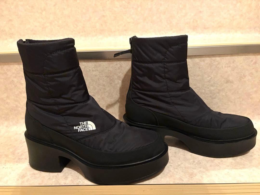 THE NORTH FACE ブラック ショートブーツ