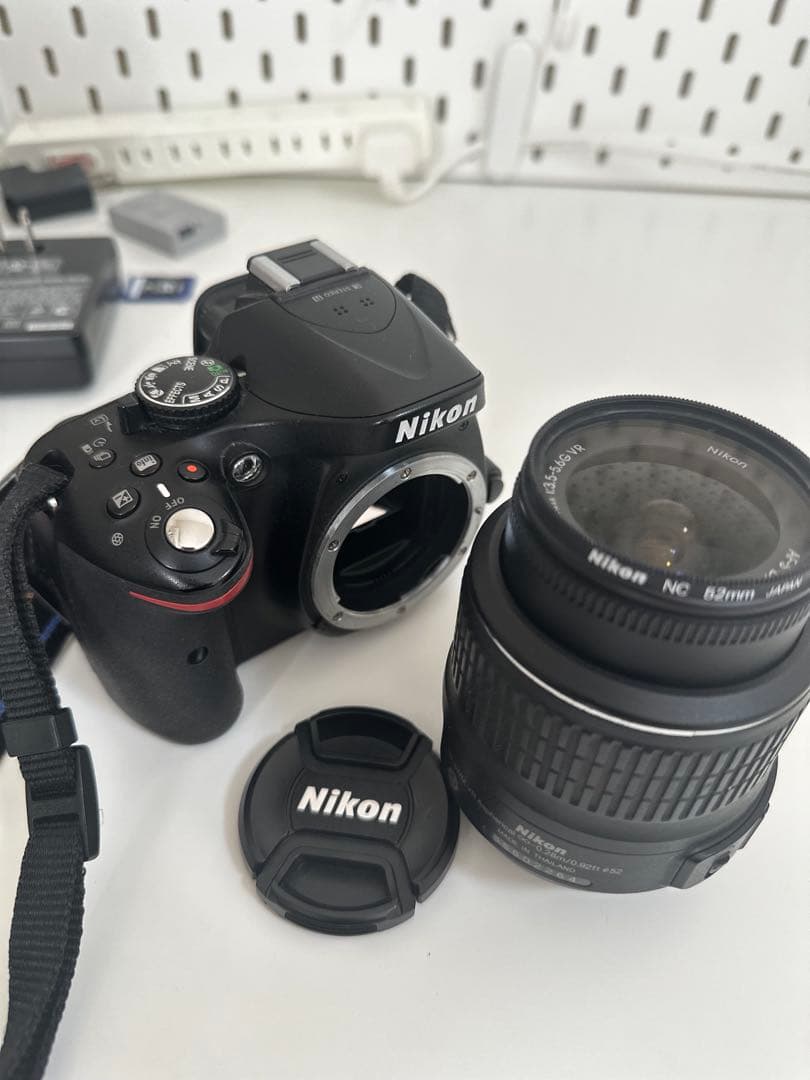 【みさん専用】美品Nikon D5200 デジタル一眼レフカメラ