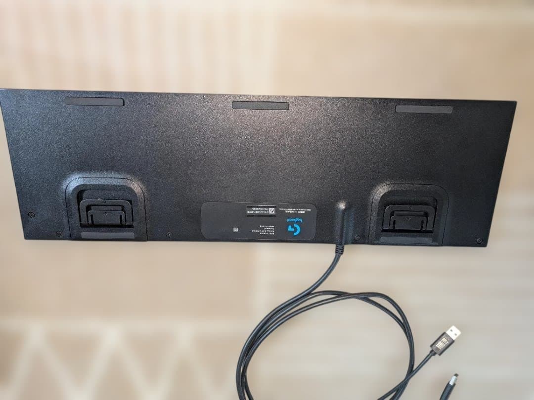 Logitech 有線キーボード　G813　リニア