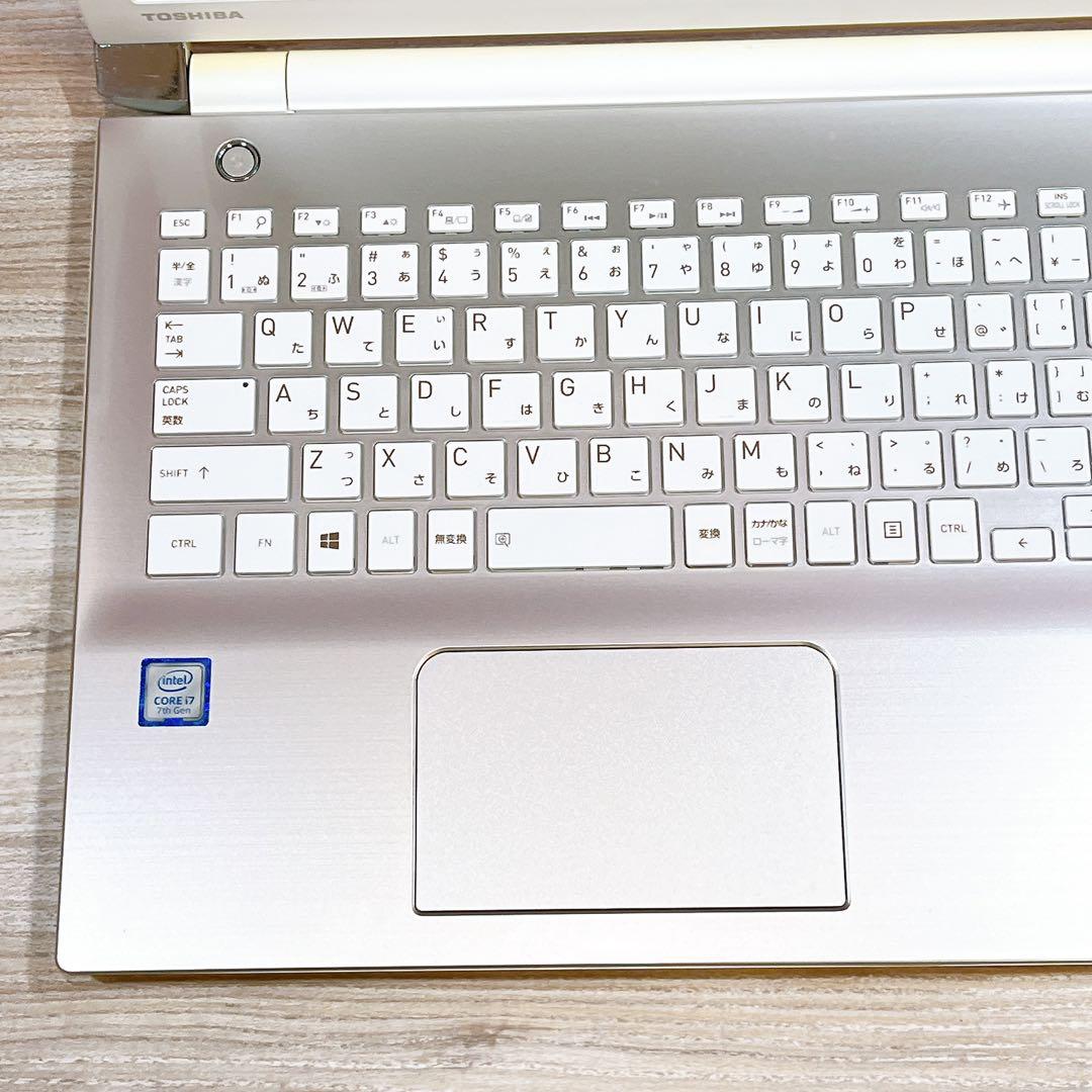 Corei7✨メモリ8G✨Win11✨すぐ使えるノートパソコン✨カメラ✨大容量