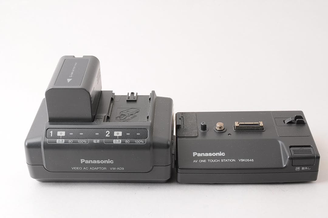 美品 箱付き パナソニック デジタル ビデオカメラ NV-DS9 @4102