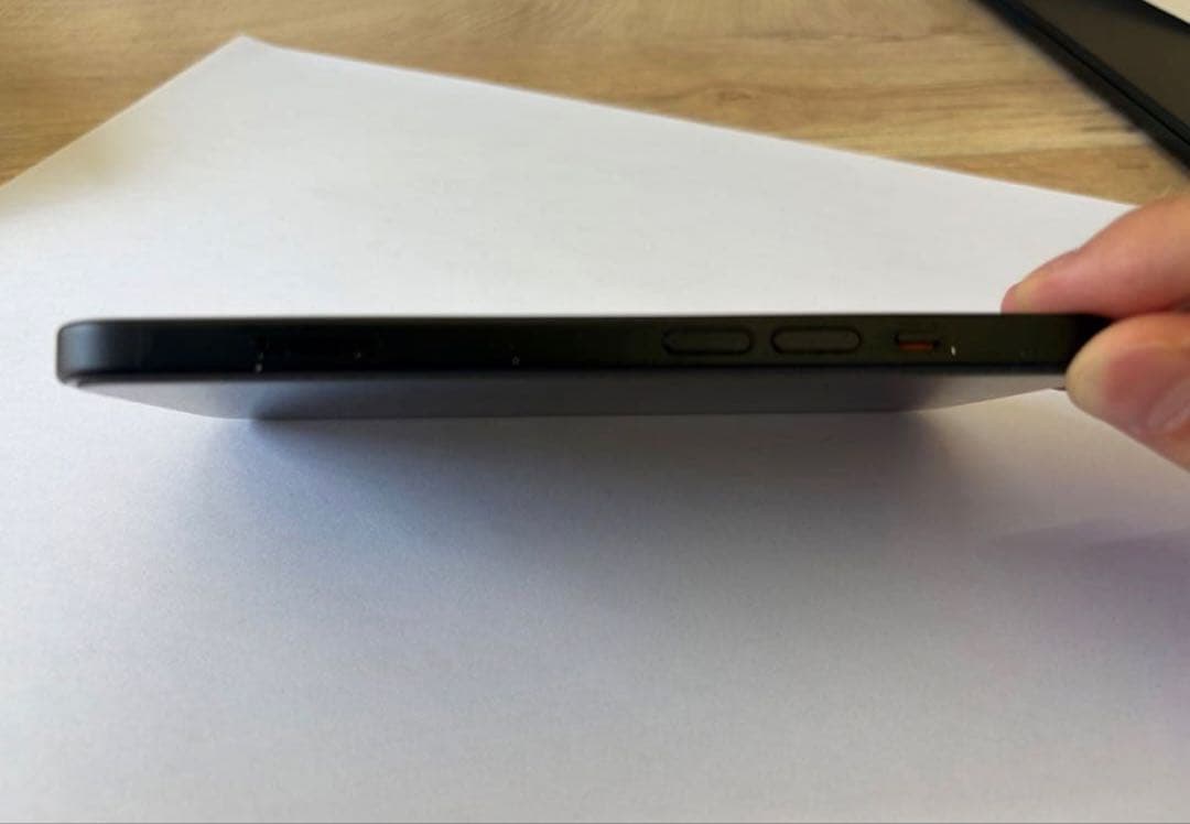 【破格・早い者勝ち】iPhone 15 ブラック 128GB