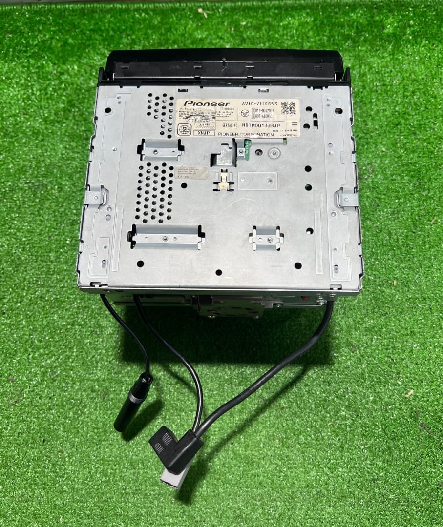 カロッツェリア　サイバーナビ　AVIC-ZH0099S地図2014年