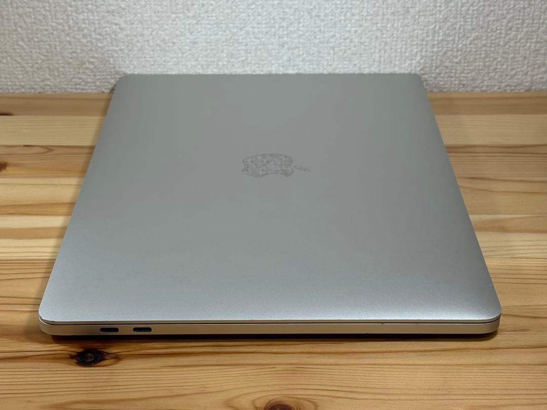 MacBook本体 Apple MacBook Pro 13 2019 i5/16GB/500Gb