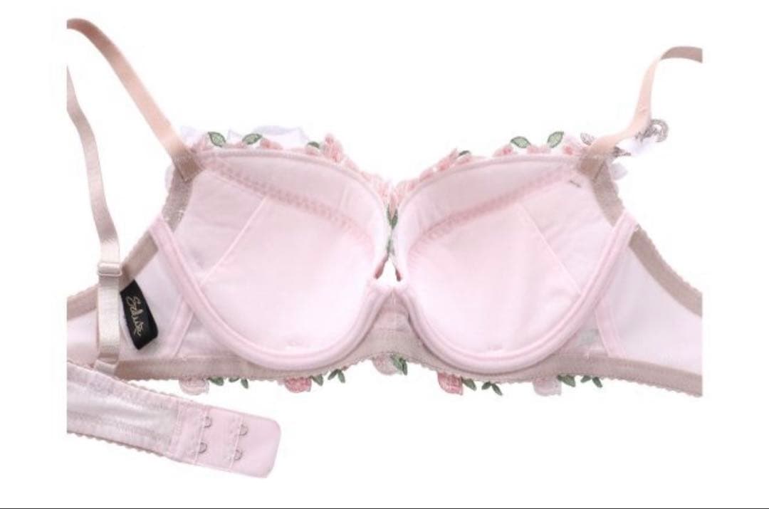 下着・アンダーウェア Yu