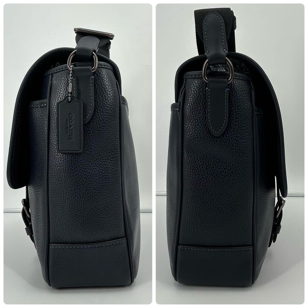 人気色/極美品✨コーチ メッセンジャーバッグ スプリント シボ ネイビー