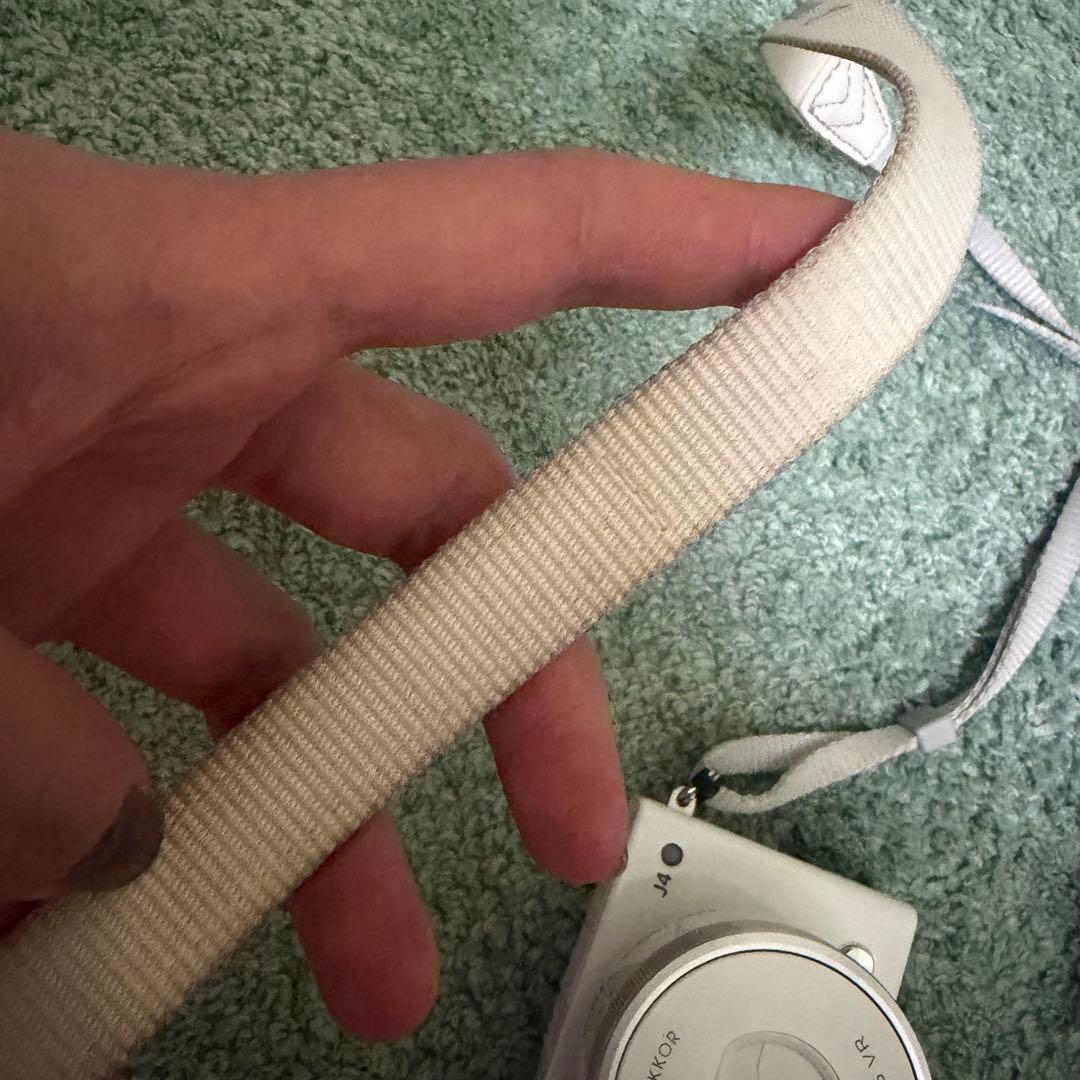 Nikon 1 J4 ホワイト ミラーレスカメラ 中古カメラ