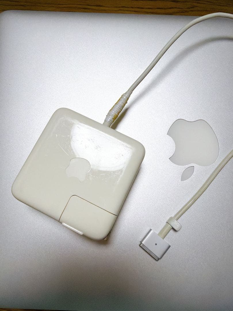 【美品】macbook air 13インチ(Mid2013)