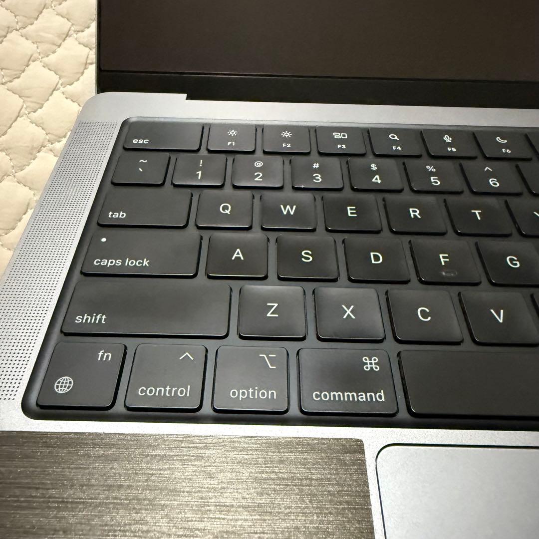 H*i様 MacBook Pro 14インチ M2 Pro 16GB 1TB U