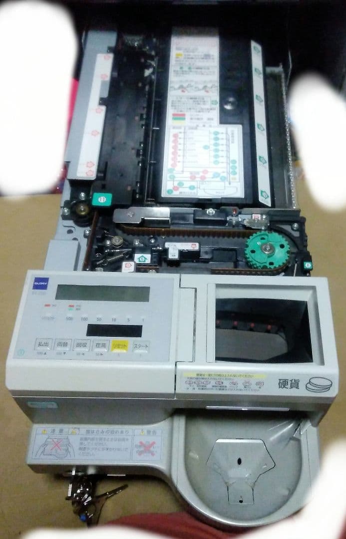 グローリー新500円玉対応（状態良好）キー付き