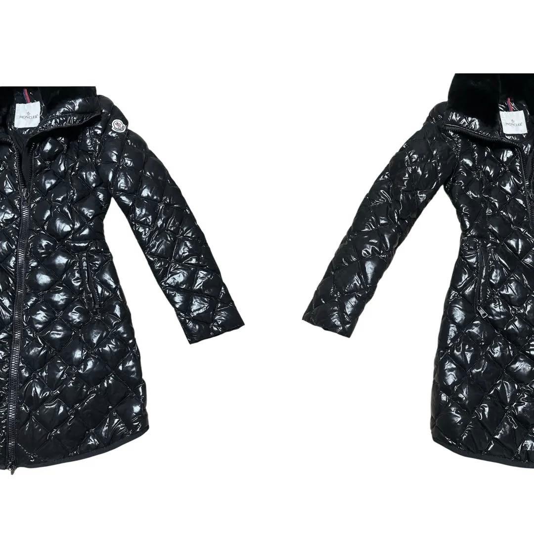 モンクレール　MONCLER ダウンコート　ダウンジャケット　ファー取り外し可能