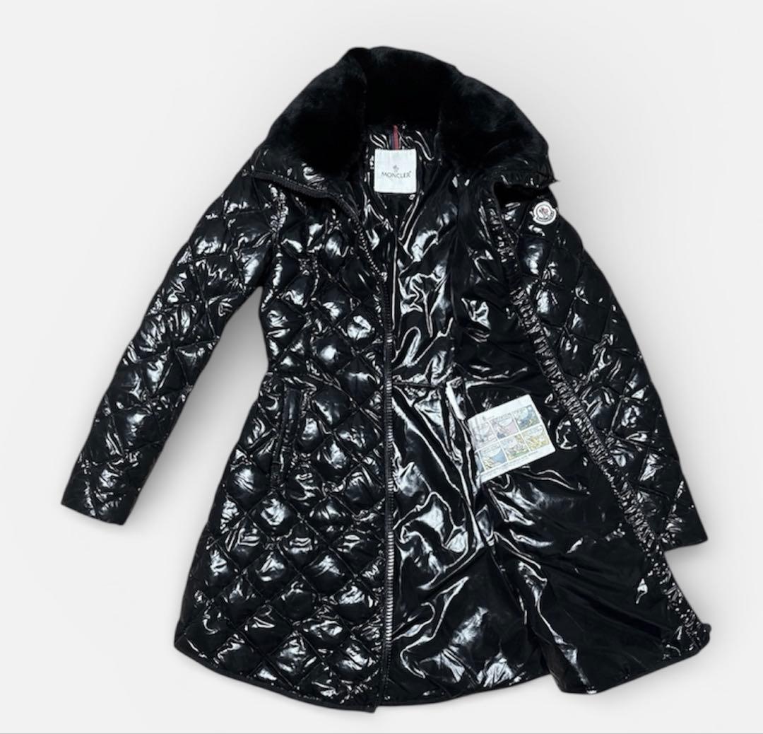 モンクレール　MONCLER ダウンコート　ダウンジャケット　ファー取り外し可能