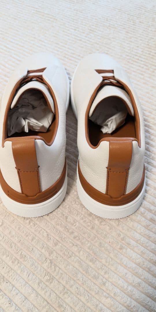 ゼニアスニ－カ―