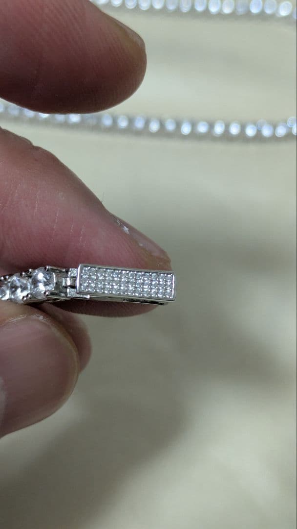 アヴァランチ　シルバー925　ジルコニア付きテニスブレスレット　20cm