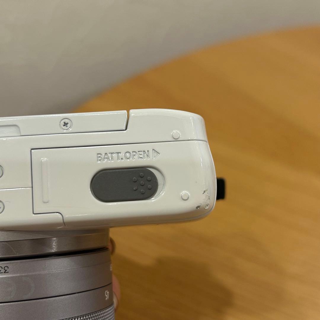 Canon EOS M10 ミラーレス　一眼