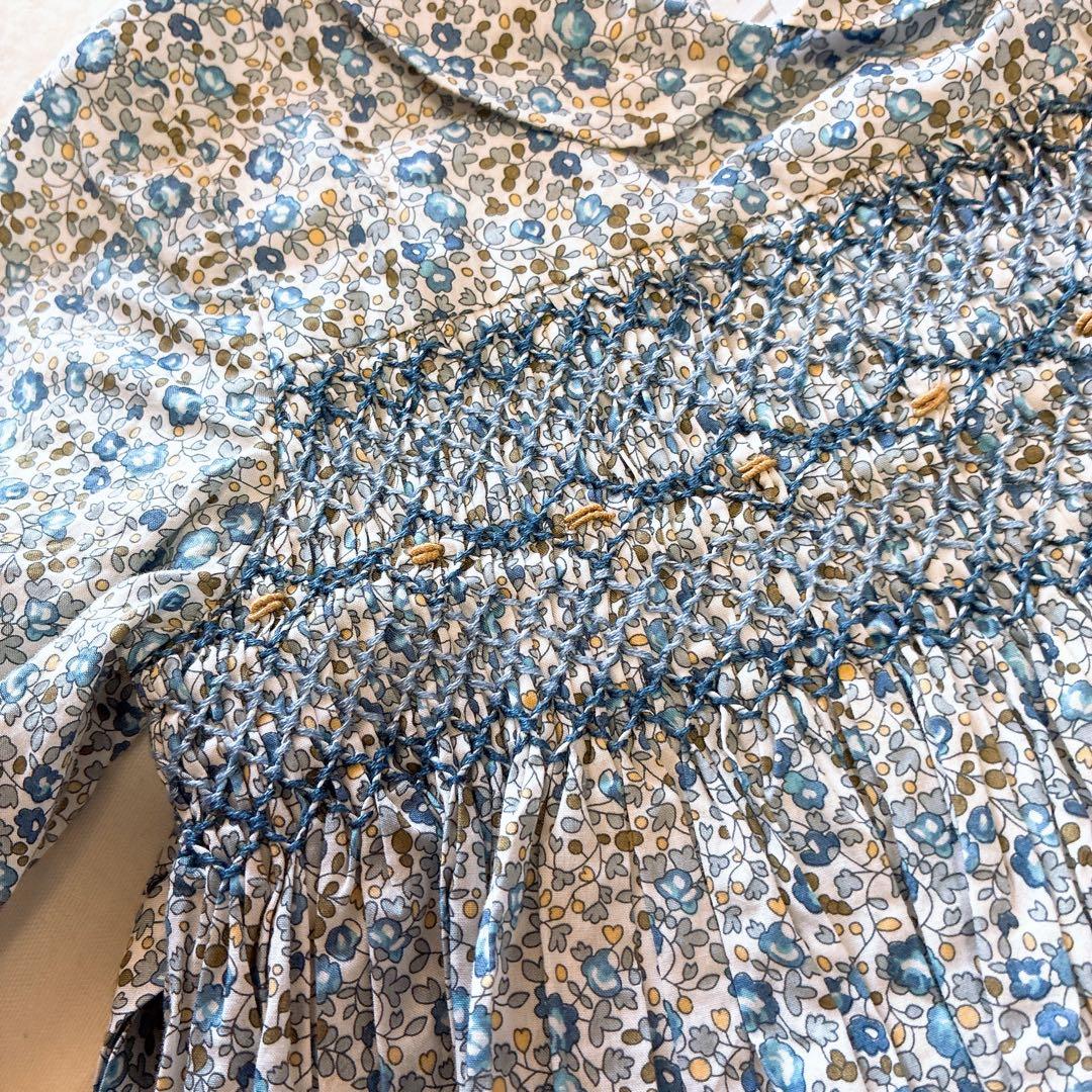 アマイアキッズ　花柄長袖ワンピース（青系）